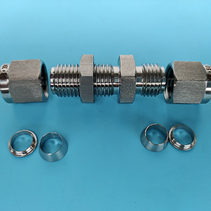 卡套式直通穿板接頭